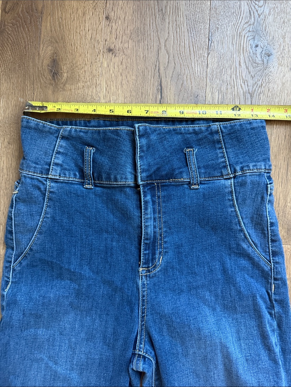 High rise flare jeans - Picture 4 of 10